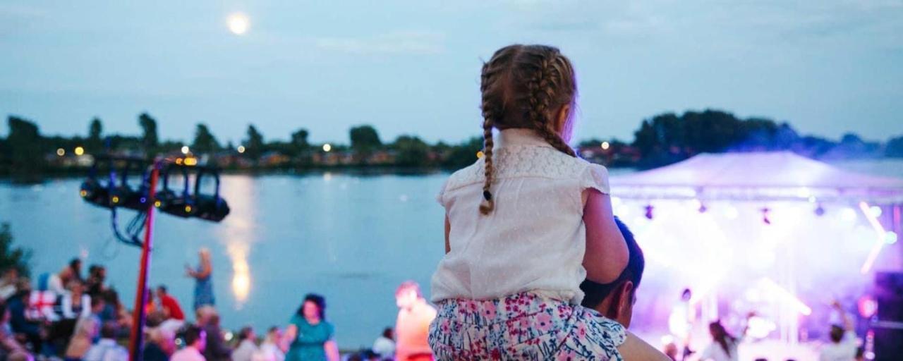 Swan View Retreats # Hottub # Egg Chair # Bbq & Bikes Included 8 Berth Tattershall Dış mekan fotoğraf